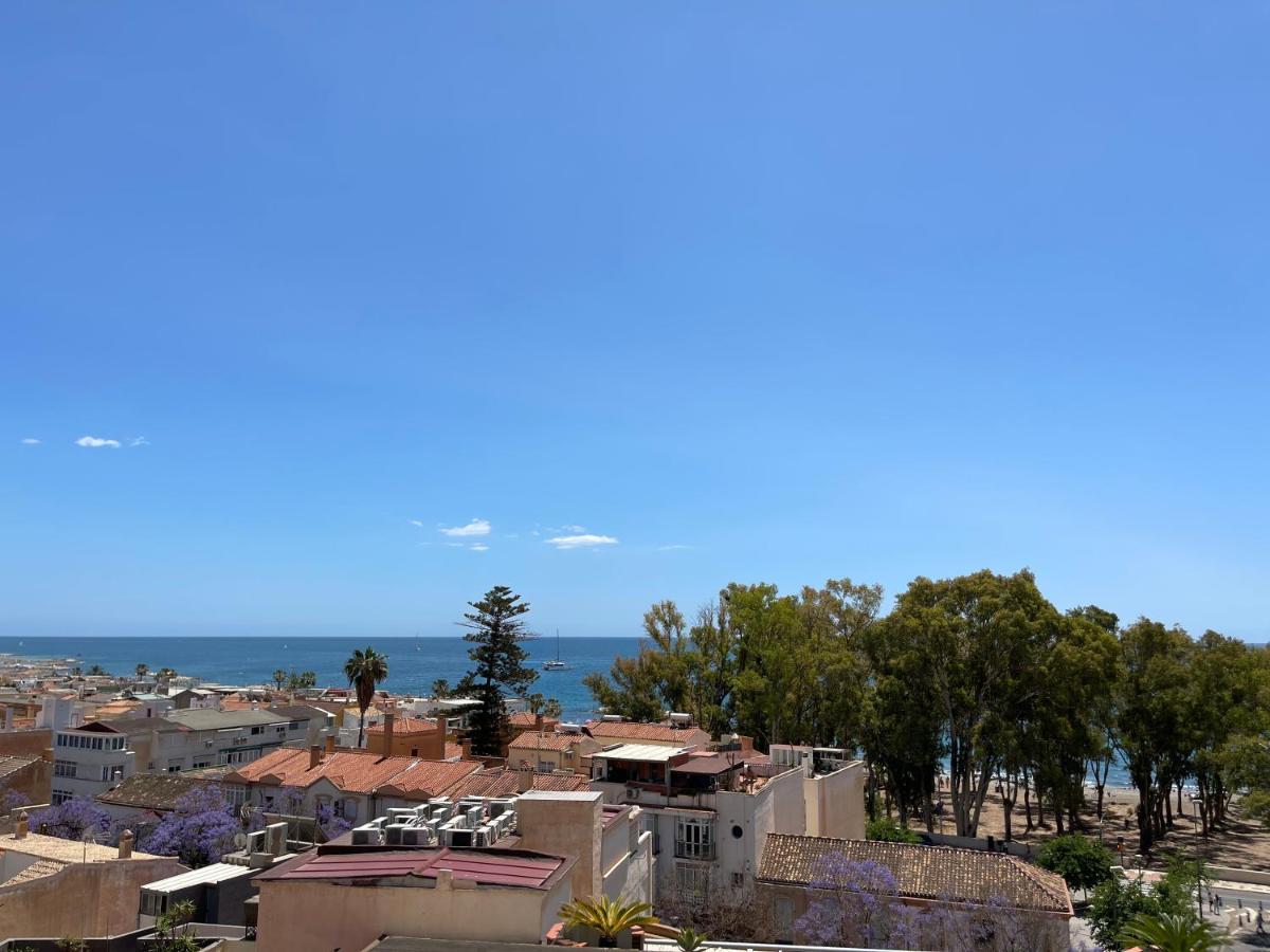 Penthouse Puerta De Pedregalejo Apartment Malaga Exterior photo
